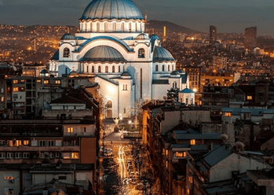 Templo de São Sava em Belgrado é a maior igreja ortodoxa do mundo