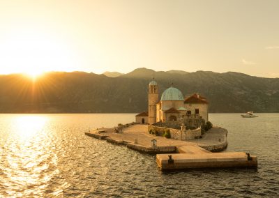 Capela de Nª Sraª das Pedras, Baía de Kotor, Montenegro